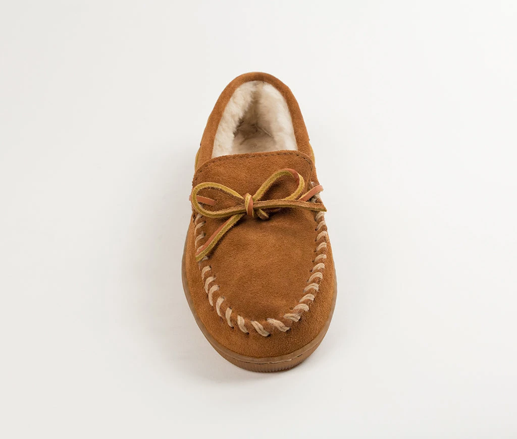 Minnetonka Moccasin Co 'Minnetonka' Men's Pile Lined Hardsole Moc Slipper - Brown (Wide) 4 Minnetonka Moccasin Co 'Minnetonka' Men's Pile Lined Hardsole Moc Slipper - Brown (Wide) - Image 2